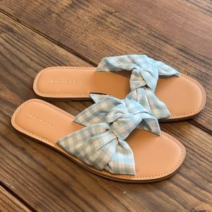 American Eagle Gingham Sandal